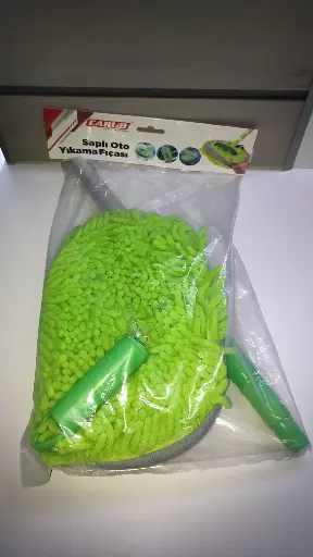 İz Bırakmaz Ve Çizmez Saplı Oto Yıkama Mopu
